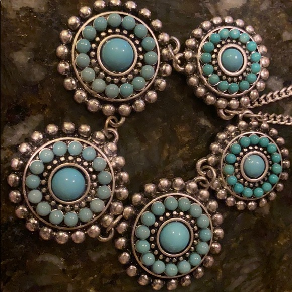 Turquoise and silver necklace - Picture 2 of 7